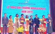 nhung tam guong het minh voi dam me khoa hoc