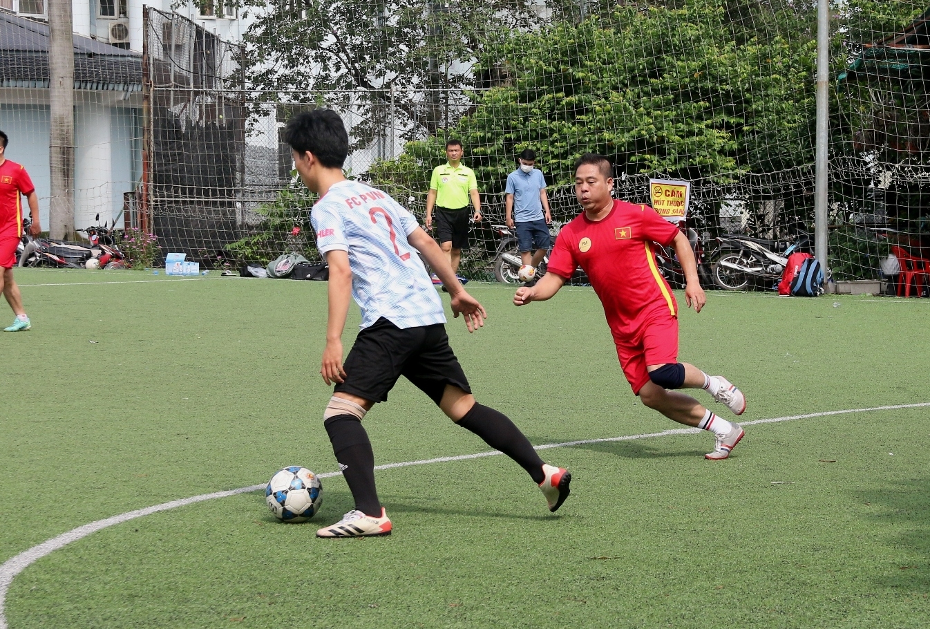 Đoàn Thanh niên Cơ quan Tập đoàn bế mạc giải bóng đá chào mừng Đại hội Đoàn các cấp
