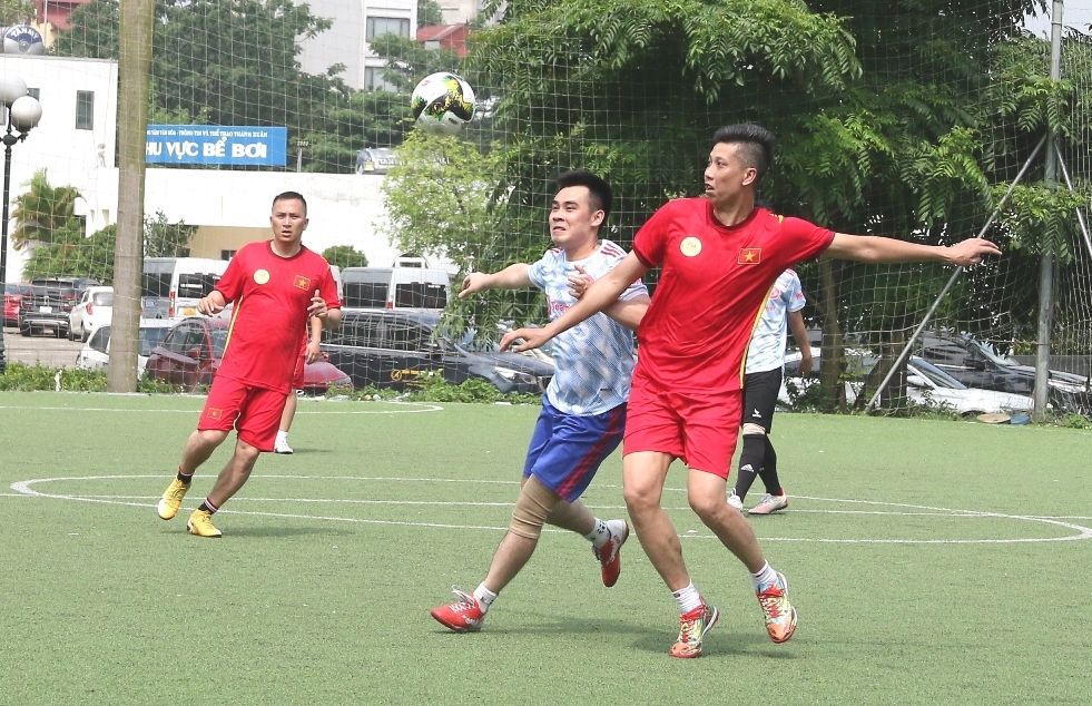 Đoàn Thanh niên Cơ quan Tập đoàn bế mạc giải bóng đá chào mừng Đại hội Đoàn các cấp