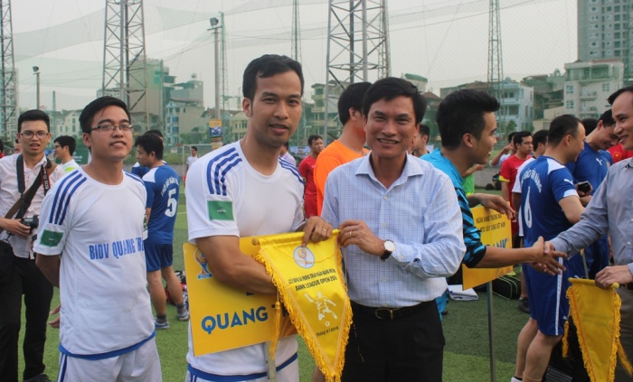 pvcombank khai mac giai bong da bank league open 2016