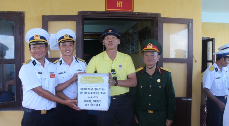 hoi ccb pvc phat huy truyen thong bo doi cu ho