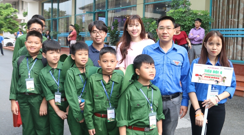 doan thanh nien co quan tap doan to chuc le xuat quan hoc ky trong quan doi 2019