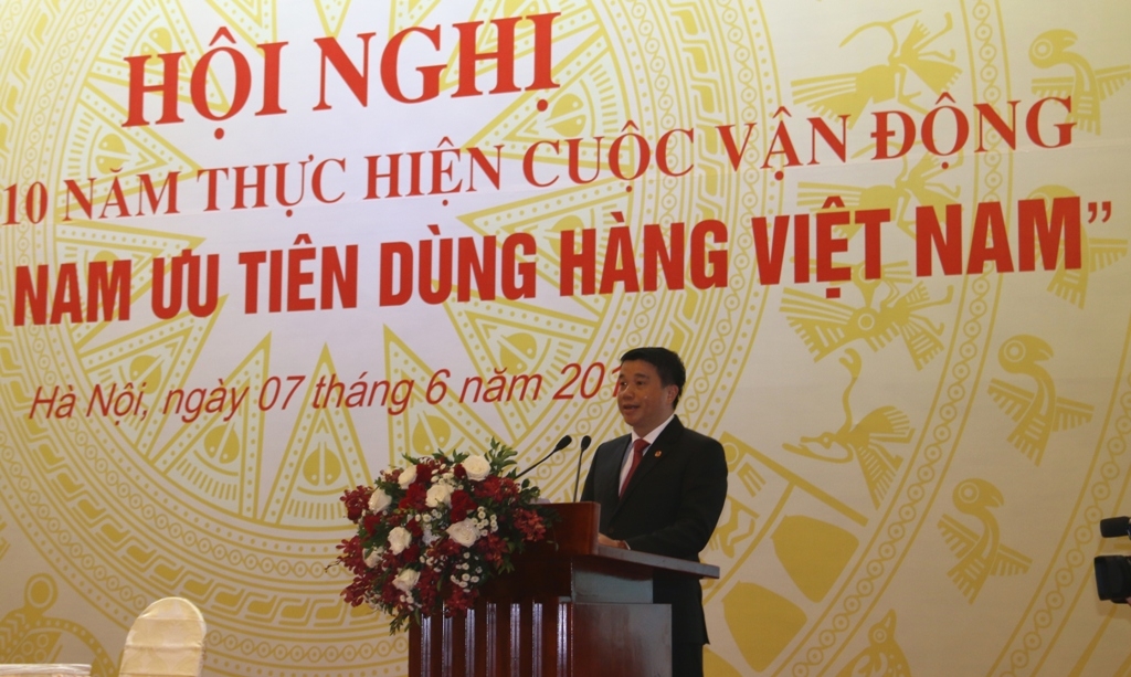 dang uy khoi dntw chung tay nang tam thuong hieu viet