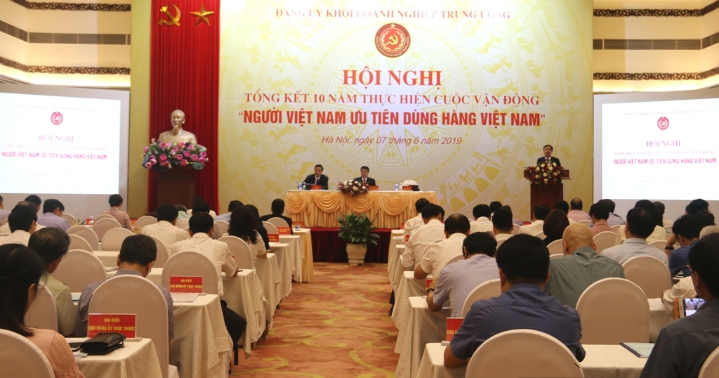 dang uy khoi dntw chung tay nang tam thuong hieu viet