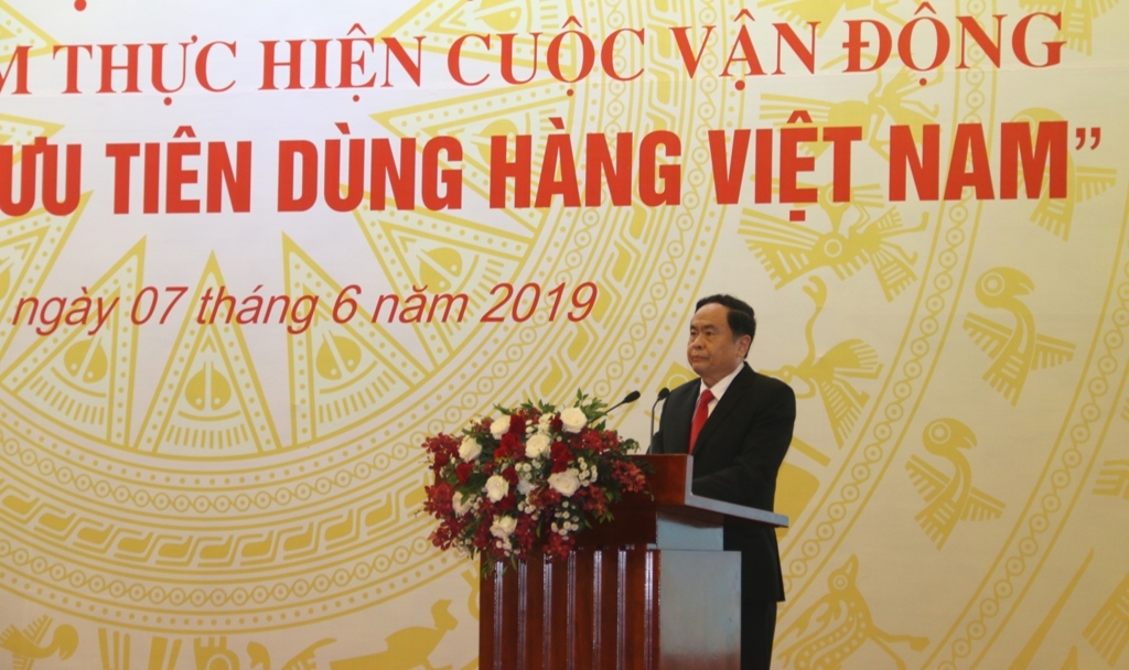 dang uy khoi dntw chung tay nang tam thuong hieu viet