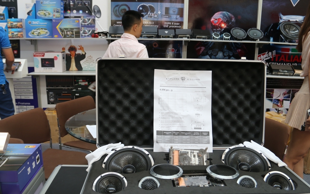 nhieu mau o to xe may moi xuat hien tai vietnam autoexpo 2019