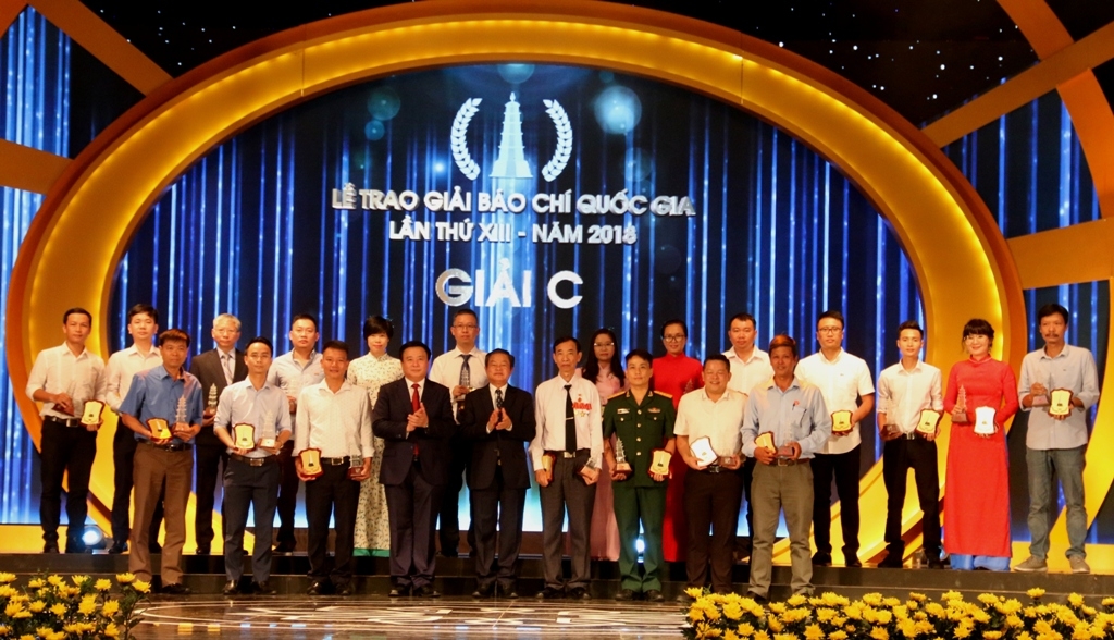106 tac pham xuat sac dat giai bao chi quoc gia 2018