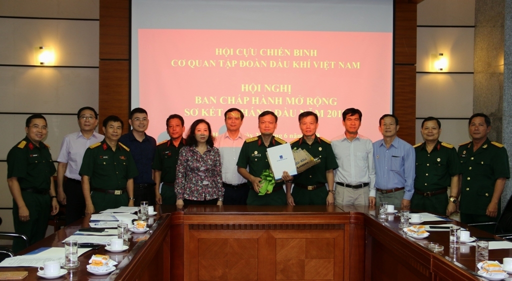 hoi ccb co quan tap doan so ket 6 thang dau nam 2019