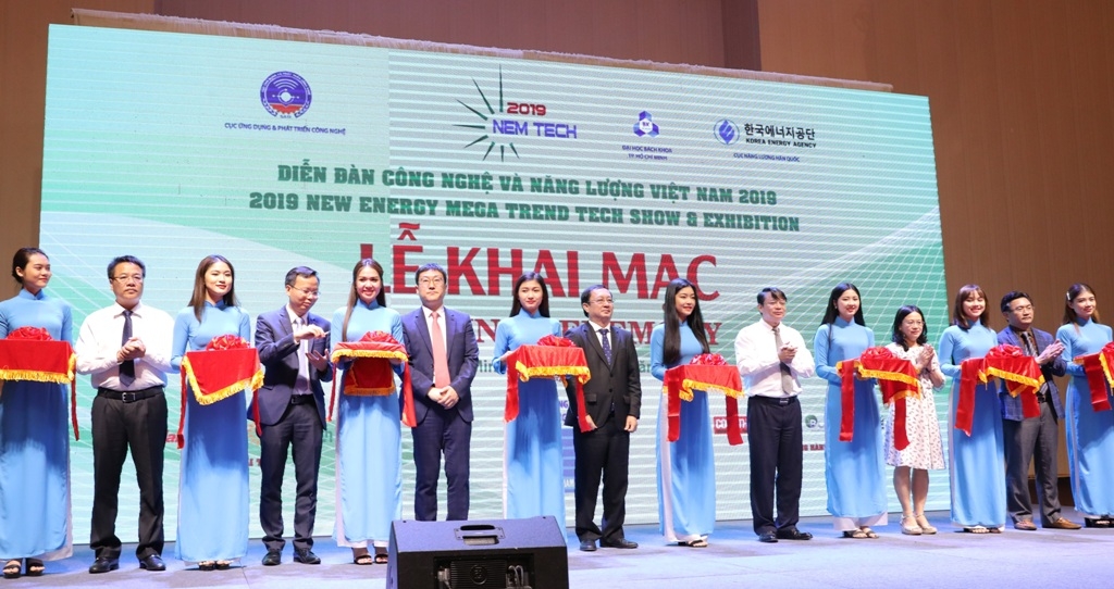 pv gas dong hanh cung dien dan cong nghe va nang luong viet nam 2019