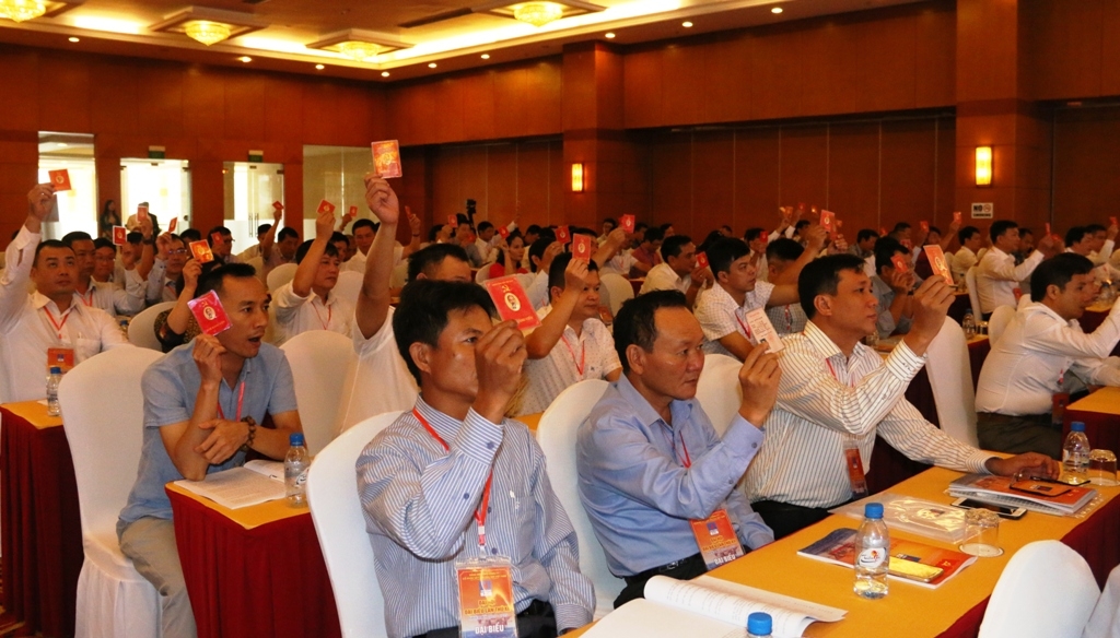 phat huy tri tue trach nhiem dua pvc vuot qua kho khan on dinh va tung buoc phat trien