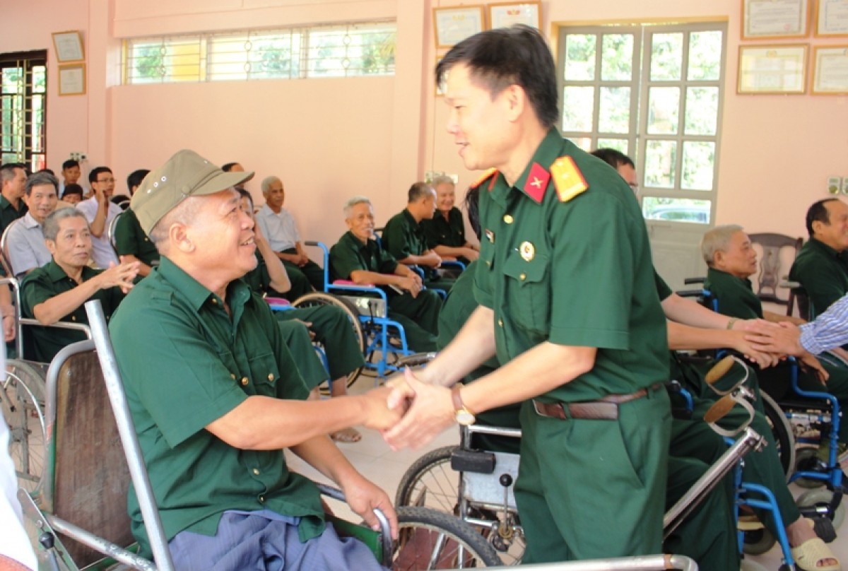 Tri ân người có công với cách mạng tỉnh Phú Thọ