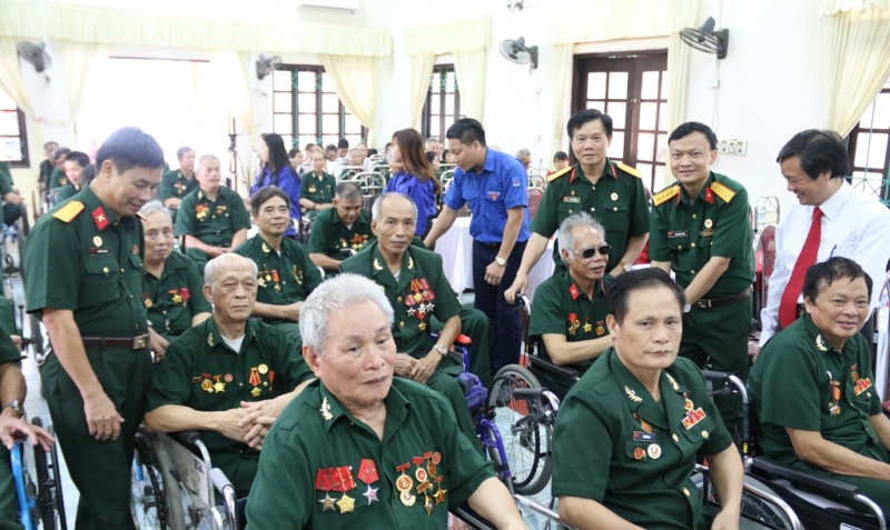 hoi ccb tap doa n tri an nguoi co cong voi cach mang tinh phu tho ninh binh ha nam