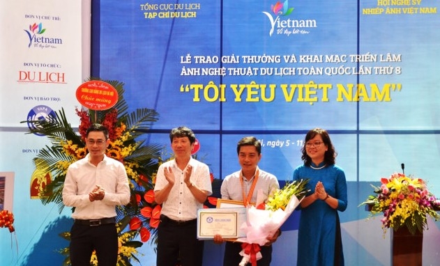 trao giai va trien lam cuoc thi anh toi yeu viet nam