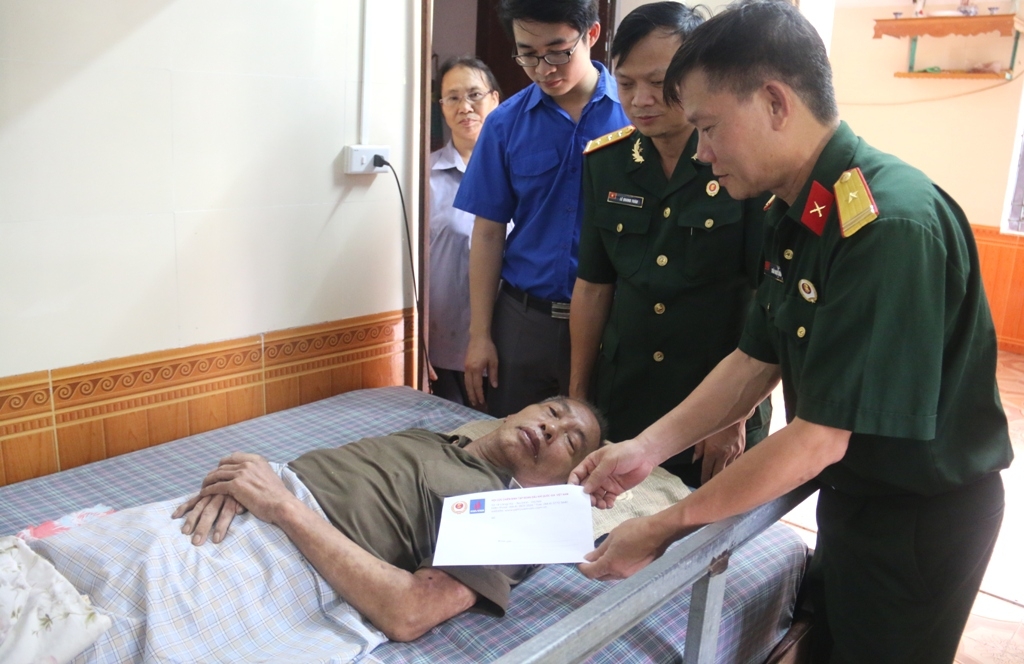 tri an cac thuong benh binh nguoi co cong voi cach mang tinh ha nam