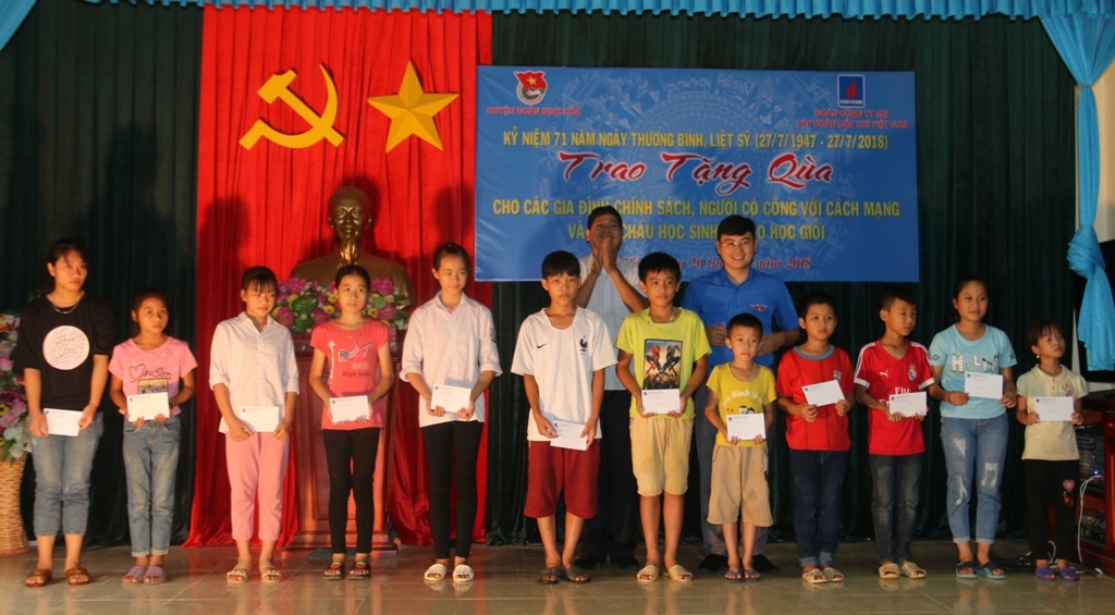tuoi tre cong ty me pvn to chuc chuong trinh giao duc truyen thong lich su cach mang tai atk dinh hoa