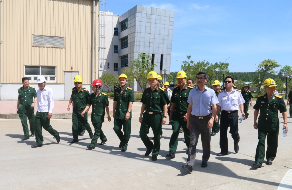 hoi ccb tap doan tham va lam viec tai nha may nhiet dien vung ang 1