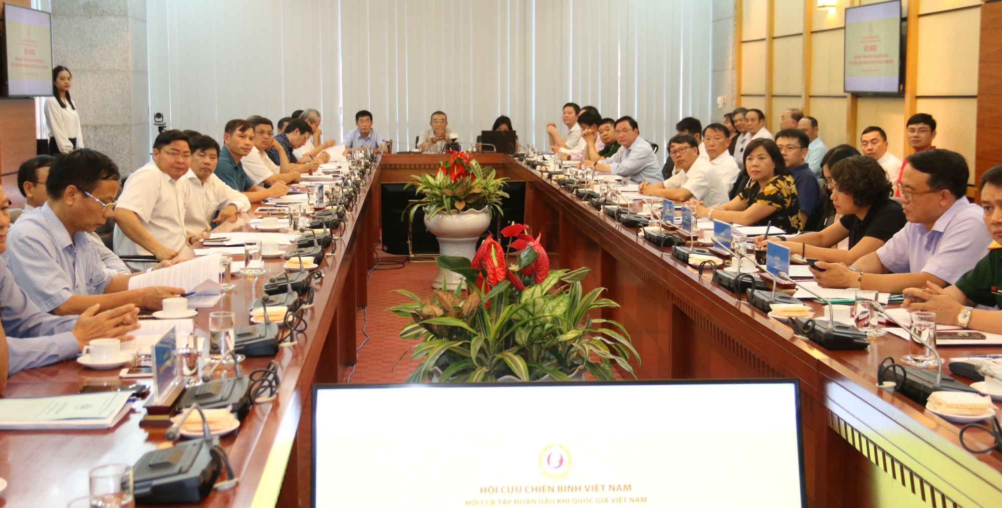 hoi ccb tap doan tich cuc dong gop y kien vao du thao huong dan thuc hien che do chinh sach doi voi cuu chien binh
