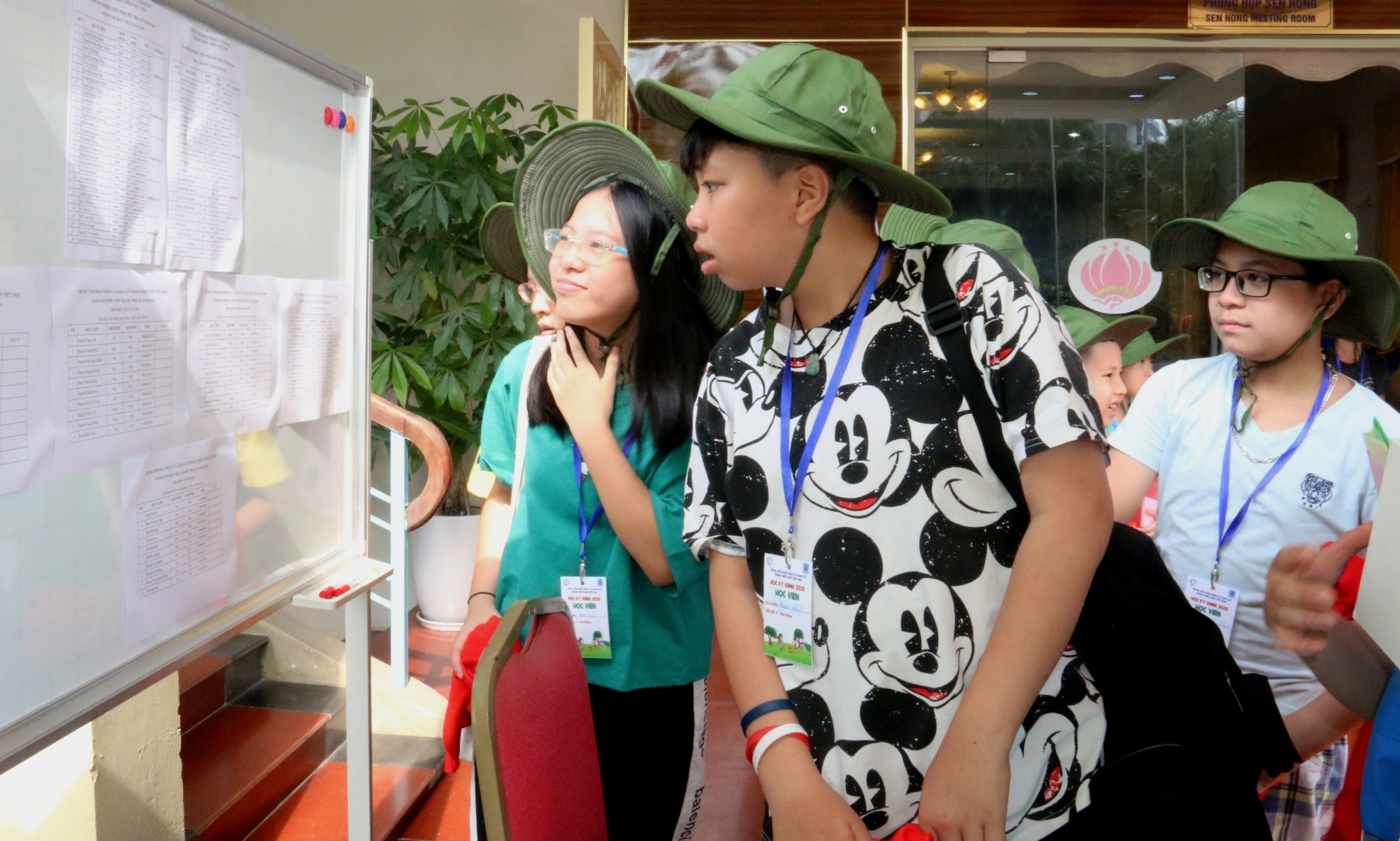 doan thanh nien co quan tap doan to chuc le khai giang hoc ky xanh 2020