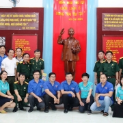 Hội CCB PVFCCo sơ kết hoạt động 6 tháng đầu năm và thực hiện an sinh xã hội tại Hậu Giang