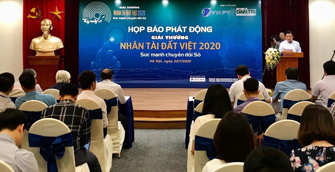 giai thuong nhan tai dat viet 2020 suc manh chuyen doi so