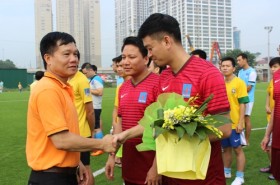 Khai mạc giải bóng đá ngành Dầu khí khu vực phía Bắc năm 2014
