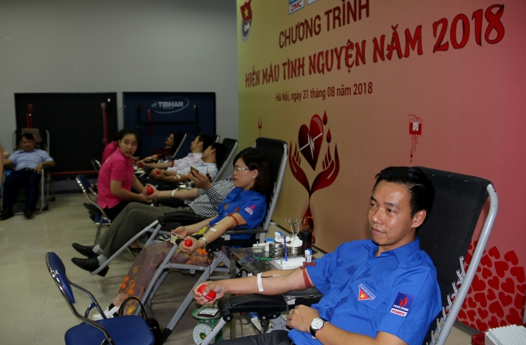 tuoi tre 3 don vi dau khi hien mau tinh nguyen