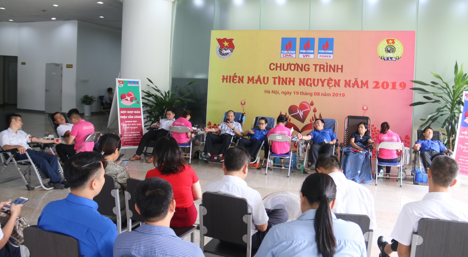 tuoi tre 3 don vi dau khi to chuc chuong trinh hien mau tinh nguyen 2019