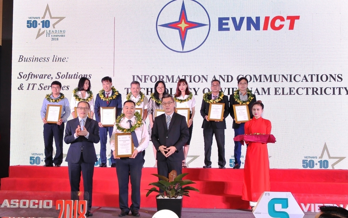 phat dong chuong trinh top 10 doanh nghiep ict viet nam 2020