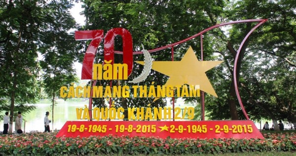 ha-noi-ruc-ro-co-hoa-mung-quoc-khanh