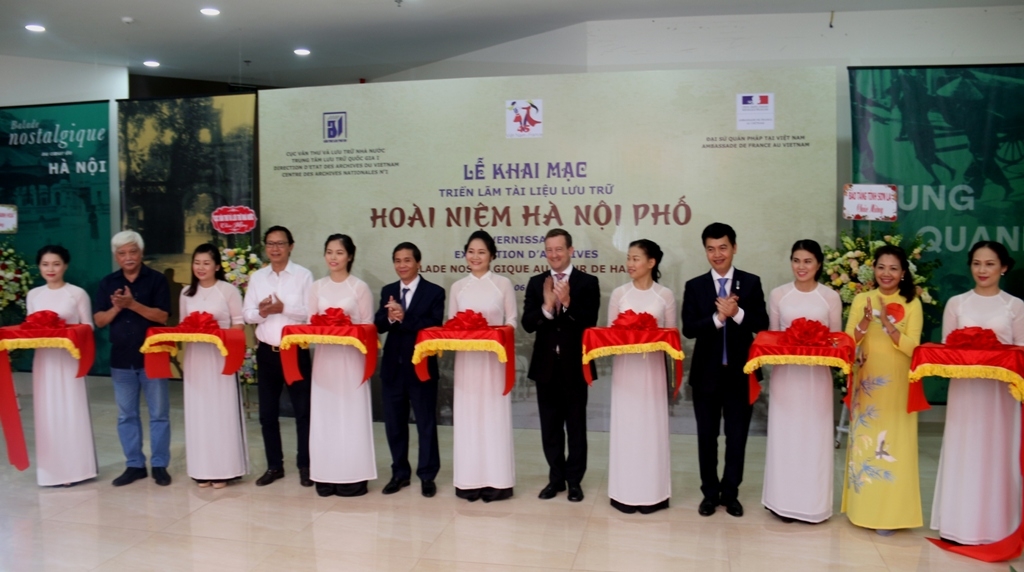 Tìm lại “Hoài niệm Hà Nội phố” qua ảnh tư liệu tim lai hoai niem ha noi pho qua anh tu lieu