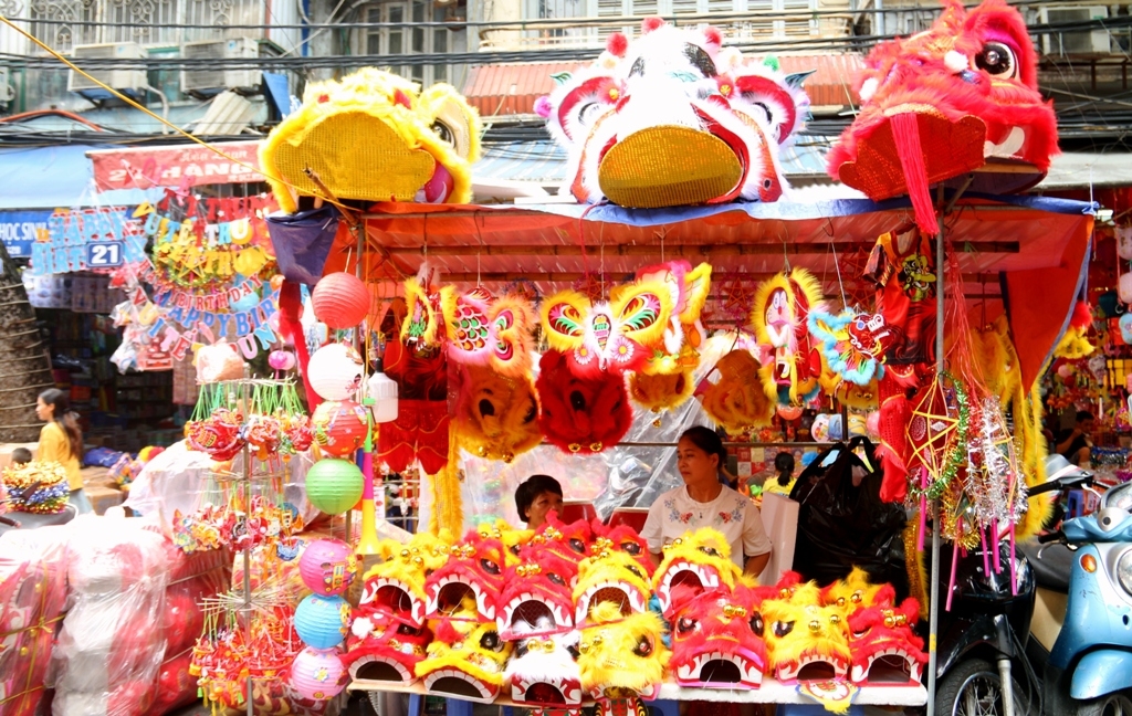 pho hang ma nhon nhip mua tet trung thu