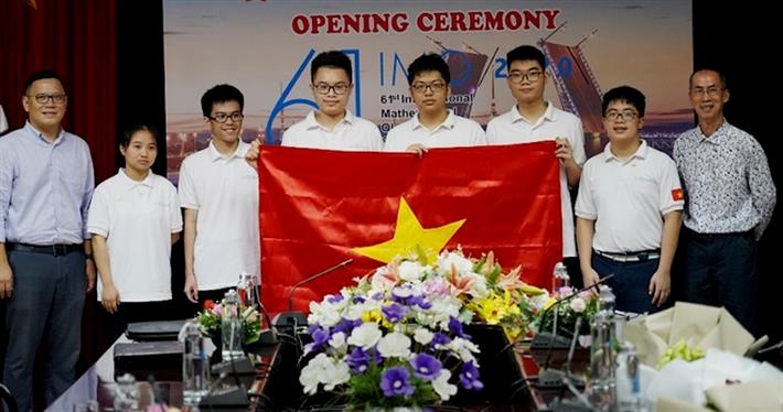 0526-gianh-2-huy-chyyng-vang-tyi-olympic-toan-hyc-quyc-ty-2020