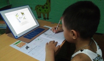 Hà Nội: Học sinh lớp 1 học trực tuyến tối đa 3 tiết/ngày