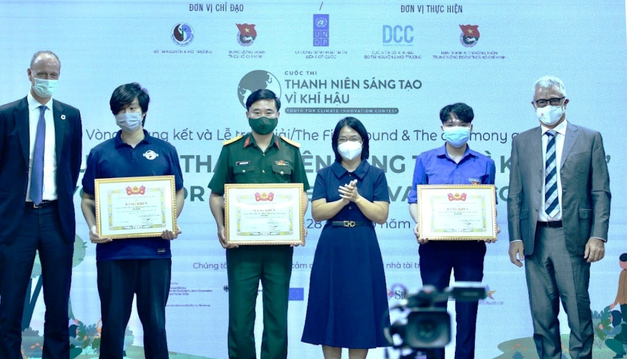 Ý tưởng “Trồng cây dâu tằm ở biên giới” giành giải Nhất cuộc thi “Thanh niên sáng tạo vì khí hậu”