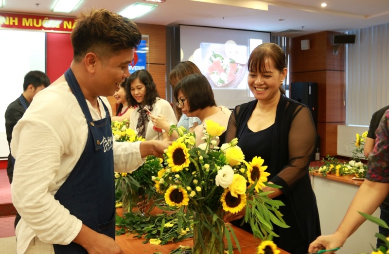 cong doan cong ty me tap doan to chuc huong dan cam hoa nghe thuat