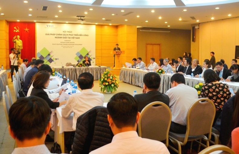 Ngành giấy Việt Nam phải nhập khẩu gần 2 triệu tấn một năm