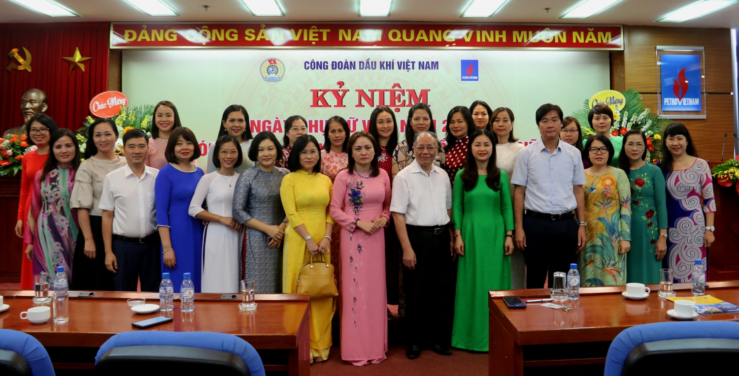 cd dkvn to chuc noi chuyen chuyen de bac ho voi phu nu