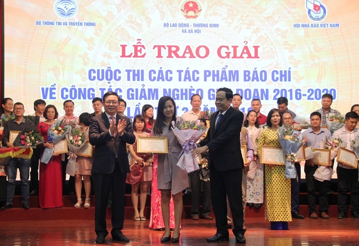 41 tác phẩm xuất sắc đạt giải báo chí về công tác giảm nghèo năm 2019
