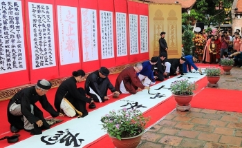Triển lãm và liên hoan thư pháp "Thăng Long - Hà Nội"