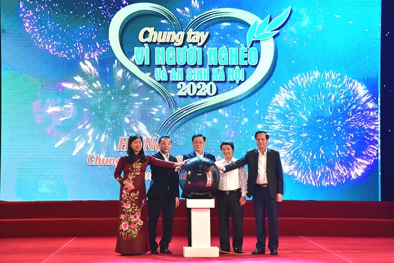 1810-ly-khanh-thanh-90-nha-yyi-yoan-kyt