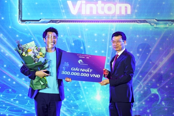 Giải pháp thuộc lĩnh vực Tài chính - Ngân hàng giành giải Nhất cuộc thi Viet Solutions 2021