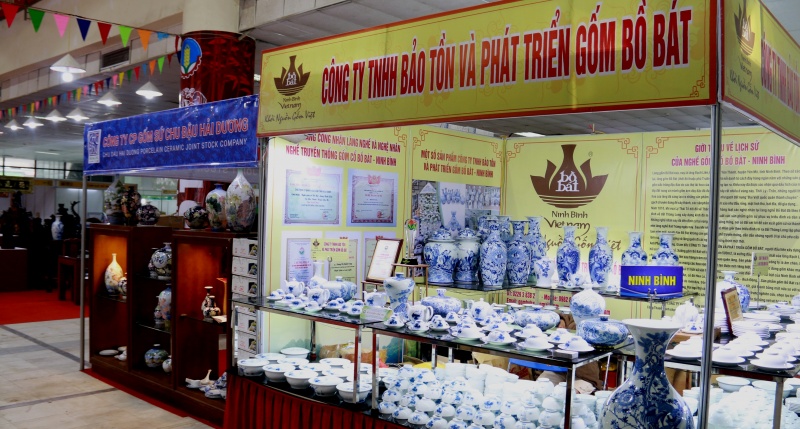 dac sac san pham lang nghe