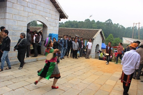trai nghiem cho noi cai rang tai ha noi