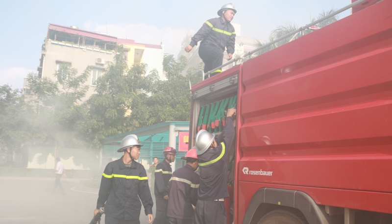 Diễn tập PCCC và cứu nạn tại Viện Dầu khí Việt Nam dien tap pccc va cuu nan tai vien dau khi viet nam
