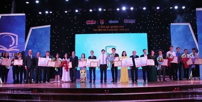 14 công trình, sáng kiến được trao giải “Tri thức trẻ vì giáo dục” năm 2018