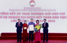 16 tac pham doat giai viet ve phong ngua lao dong tre em