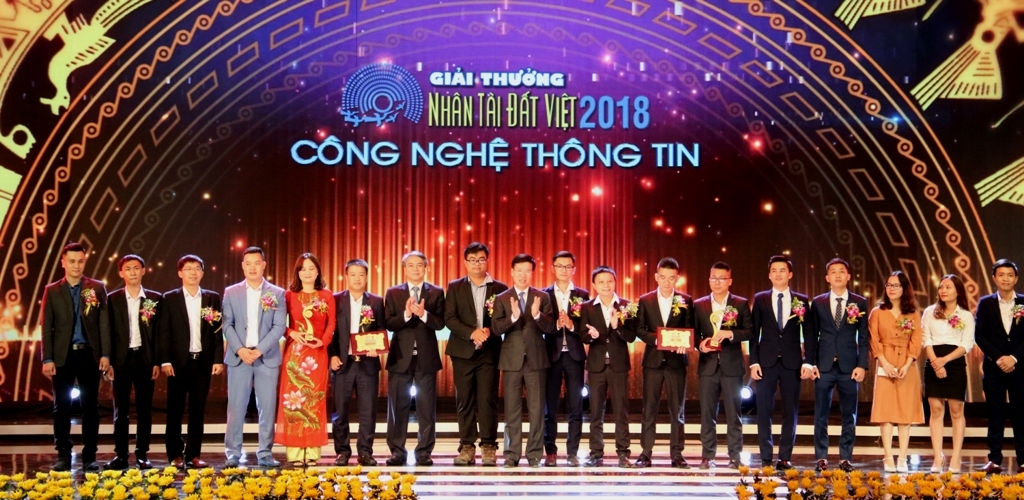 vinh danh nhan tai dat viet 2018