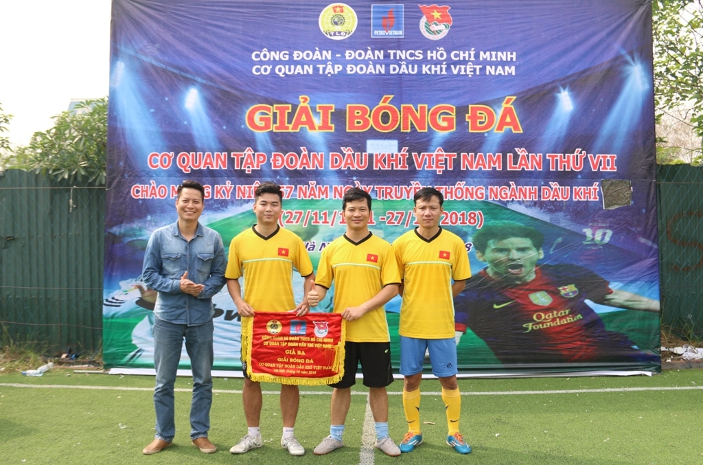 be mac giai bong da co quan tap doan dau khi viet nam 2018