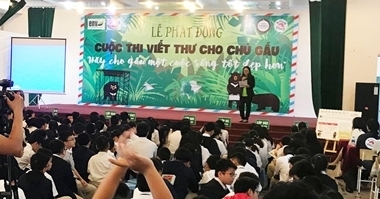 chung tay hay cho gau cuoc song tot dep hon