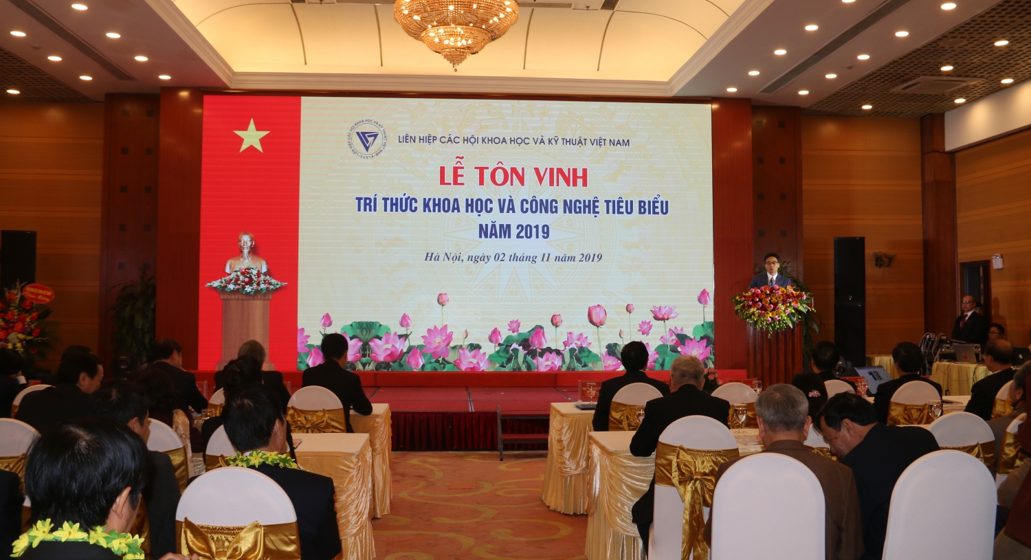 vinh danh 112 tri thuc khoa hoc va cong nghe tieu bieu nam 2019